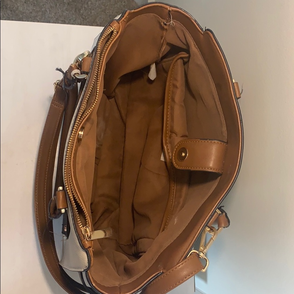 Target Brand Purse - Picture 6 of 6